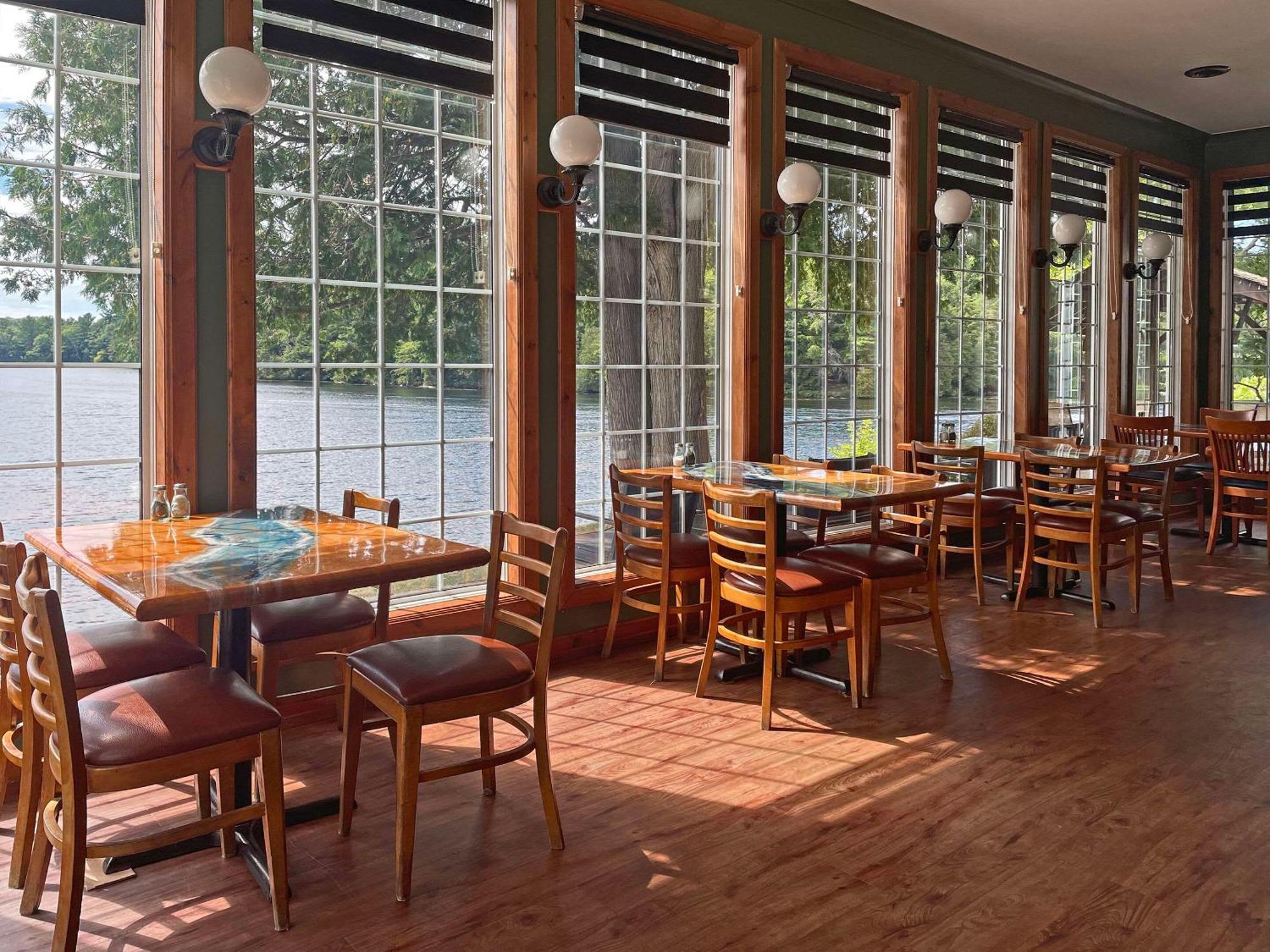 The Grand Tappattoo Resort, Ascend Hotel Collection Otter Lake Luaran gambar